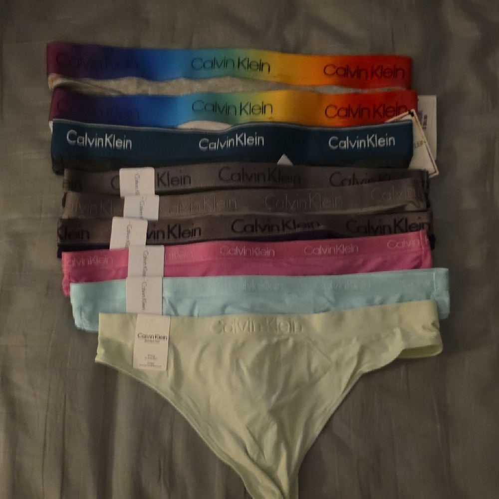 Calvin Klein Women's Multicolor Panties Set